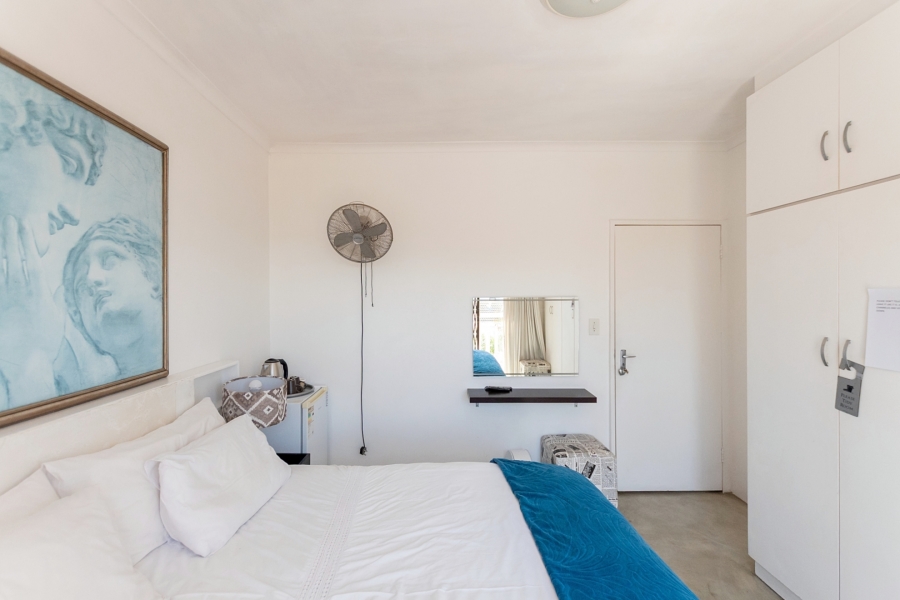 8 Bedroom Property for Sale in Country Club Western Cape